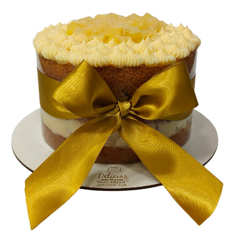 Bolo Abacaxi com Nozes